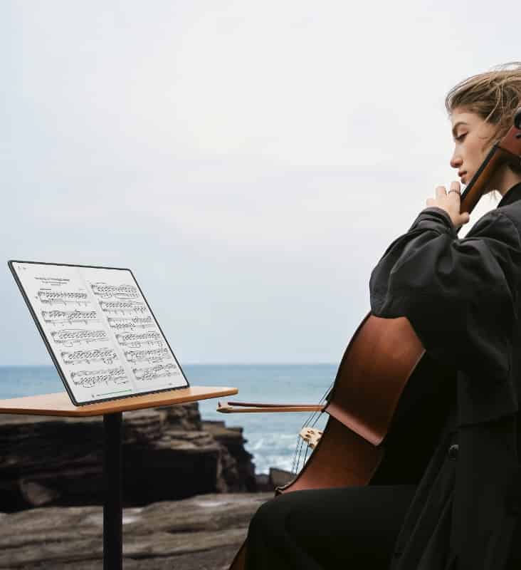 MateBook Fold Extraordinary Master - Image 4